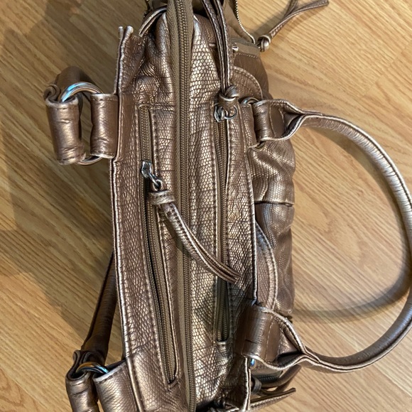 Bueno bronze metallic handbag with 10 pockets & 9 zippers & 8 long zipper pulls - Picture 7 of 16